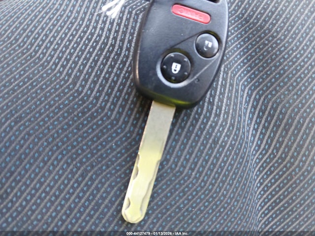 2009 Honda Fit Sport მანქანა იყიდება აუქციონზე, vin: JHMGE88449S015011, აუქციონის ნომერი: 44127479