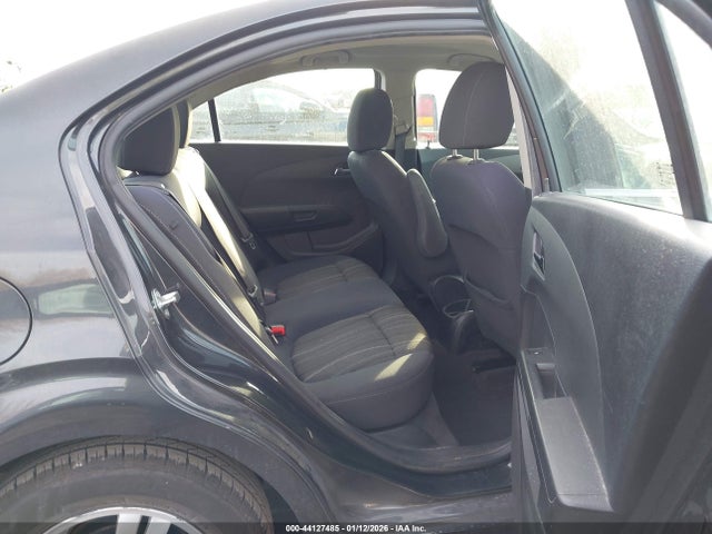 1G1JC5SB9F4214521 Chevrolet SONIC LT