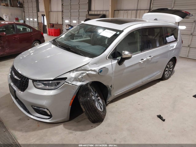 2023 CHRYSLER PACIFICA 2C4RC1S7XPR626167 Photo 1
