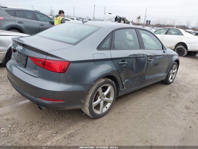 2016 AUDI A3 WAUB8GFF2G1030088 Photo 3