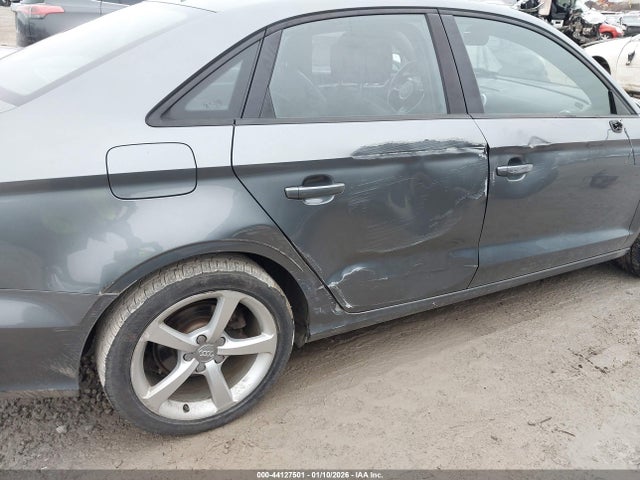 2016 AUDI A3 WAUB8GFF2G1030088 Photo 5