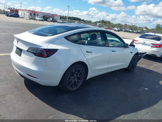 2021 TESLA MODEL 3 5YJ3E1EA2MF057698 Photo 3