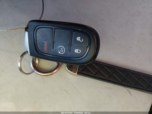 Jeep Cherokee Latitude Plus 2020 1C4PJMLBXLD618522 Image 11