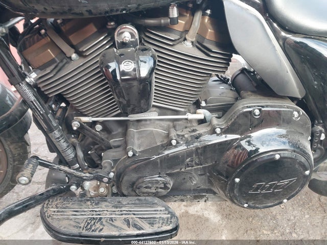 2023 HARLEY-DAVIDSON FLTRXST 1HD1ACL12PB659833 Photo 8