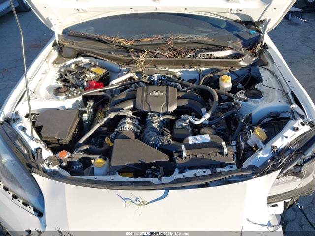 2024 TOYOTA GR86 JF1ZNBB15R8759290 Photo 9