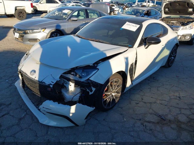 2024 TOYOTA GR86 JF1ZNBB15R8759290 Photo 1