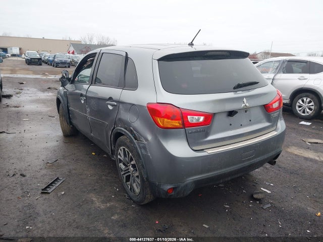 2016 MITSUBISHI OUTLANDER SPORT JA4AP3AU0GZ024852 Photo 2