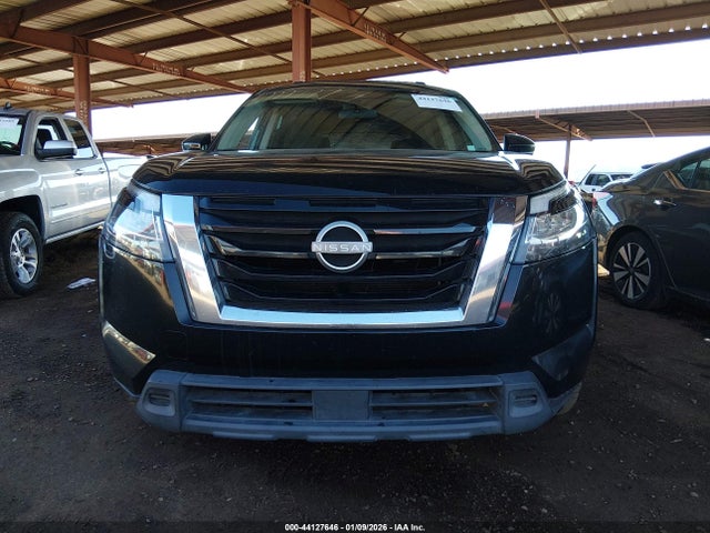 5N1DR3BA5NC232464 Nissan Pathfinder Sv 2wd
