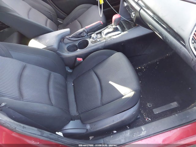 3MZBM1L78FM170136 Mazda 3 TOURING