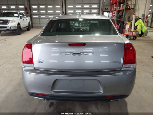 Chrysler 300c Platinum 2016 2C3CCAPG2GH142082 Image 16