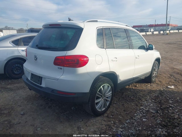 WVGAV7AX3GW578090 Volkswagen Tiguan S/se/sel/r-line