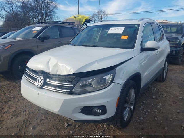 WVGAV7AX3GW578090 Volkswagen Tiguan S/se/sel/r-line