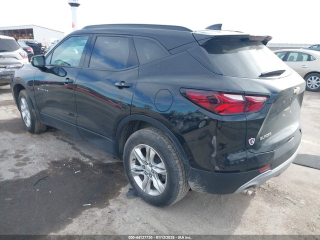 2020 CHEVROLET BLAZER 3GNKBCRS0LS714790 Photo 2