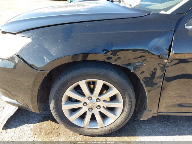 2014 CHRYSLER 200 1C3CCBCG6EN156793 Photo 5