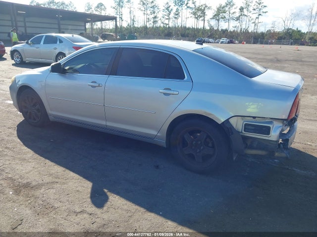 2010 CHEVROLET MALIBU 1G1ZC5EB9AF147589 Photo 2