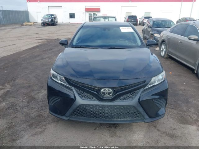 2018 TOYOTA CAMRY 4T1B11HK4JU613276 Photo 5