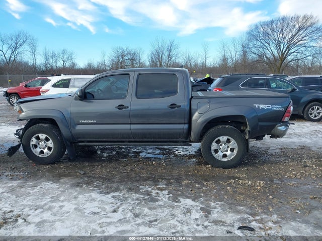 Toyota Tacoma Base V6 2014 3TMLU4EN1EM162060 Image 14