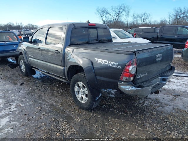 Toyota Tacoma Base V6 2014 3TMLU4EN1EM162060 Image 3