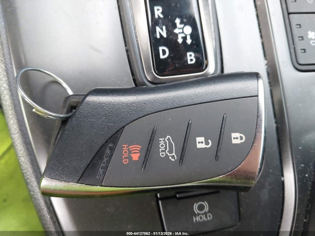 2025 LEXUS UX JTHUCJDH3S2000871 Photo 10