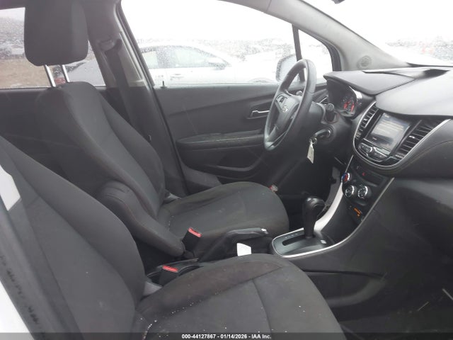 2021 CHEVROLET TRAX KL7CJKSB2MB307360 Photo 4