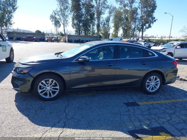 Chevrolet MALIBU LT 2018 1G1ZD5ST5JF255587 Image 14