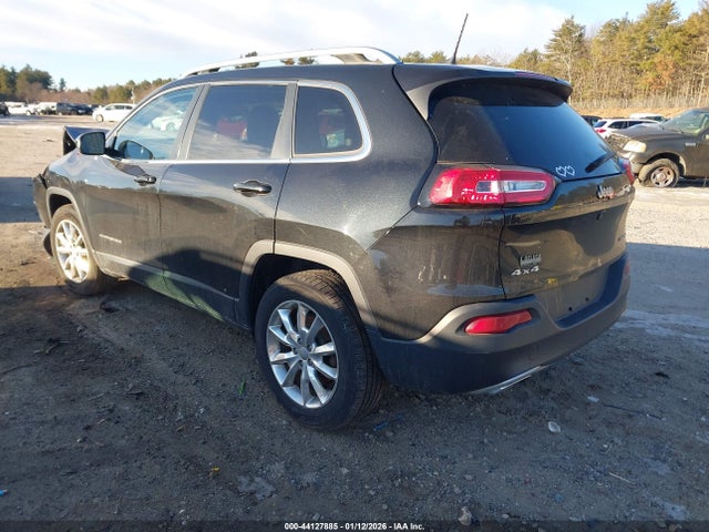 1C4PJMDS3GW219024 Jeep Cherokee Limited
