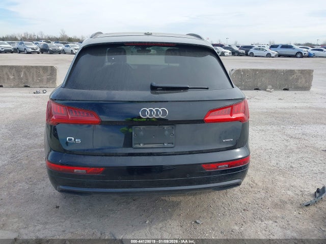 Aukcja sprzedaży 2020 Audi Q5 Premium Plus 45 Tfsi Quattro S Tronic, vin: WA1BNBFYXL2077917, numer aukcji: 44128019
