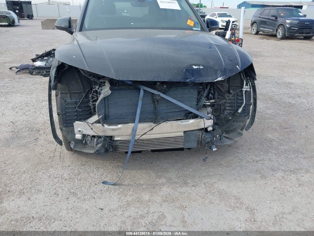 Aukcja sprzedaży 2020 Audi Q5 Premium Plus 45 Tfsi Quattro S Tronic, vin: WA1BNBFYXL2077917, numer aukcji: 44128019