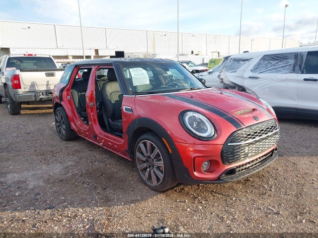 2024 MINI CLUBMAN WMWXJ1C0XR2V49569