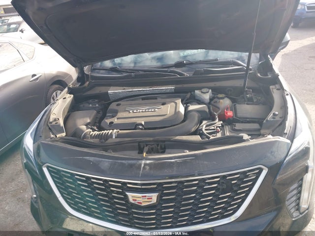 2019 CADILLAC XT4 1GYFZCR46KF228540 Photo 9