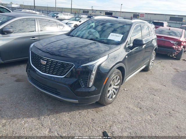 2019 CADILLAC XT4 1GYFZCR46KF228540 Photo 1