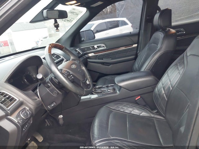 1FM5K8HTXHGE31781 Ford Explorer Platinum
