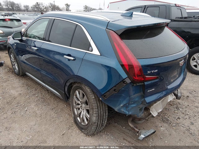 2019 CADILLAC XT4 1GYFZDR47KF162537 Photo 2