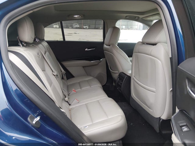 2019 CADILLAC XT4 1GYFZDR47KF162537 Photo 7