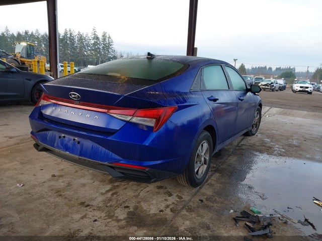 KMHLL4AG0MU137358 Hyundai ELANTRA SE