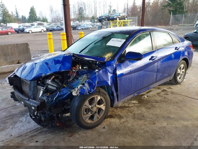 KMHLL4AG0MU137358 Hyundai ELANTRA SE