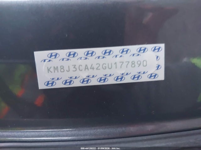 KM8J3CA42GU177890 Hyundai TUCSON SE