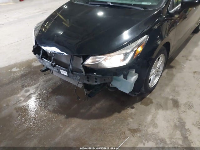 1G1BE5SM6G7235276 Chevrolet Cruze Lt Auto