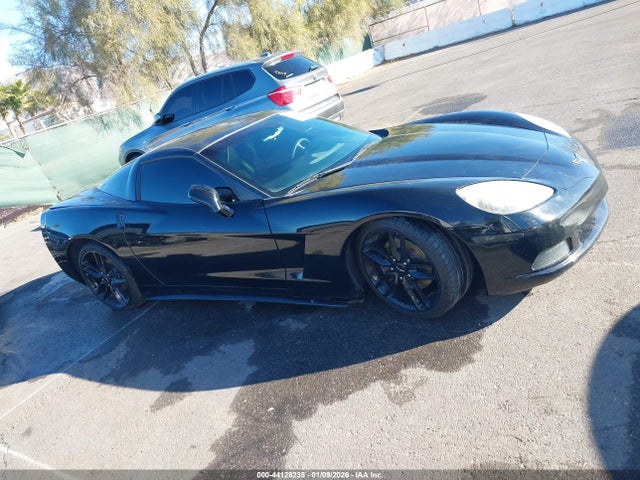 2005 Chevrolet Corvette მანქანა იყიდება აუქციონზე, vin: 1G1YY24U755131370, აუქციონის ნომერი: 44128235