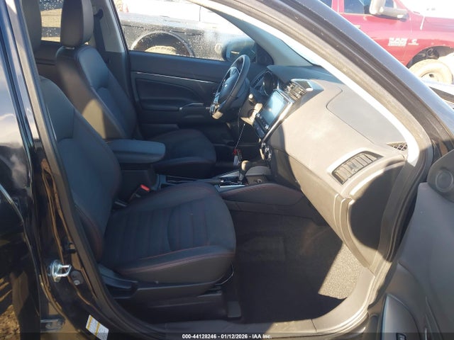 2025 MITSUBISHI OUTLANDER SPORT JA4ARUAUXSU011368 Photo 4