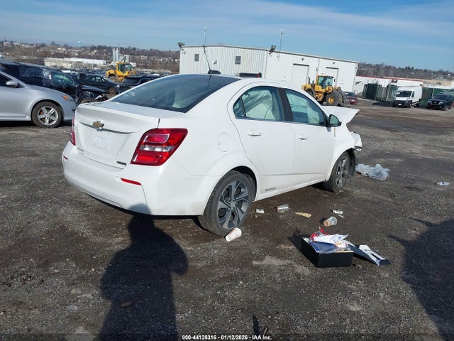 1G1JF5SB4H4135784 Chevrolet Sonic Premier