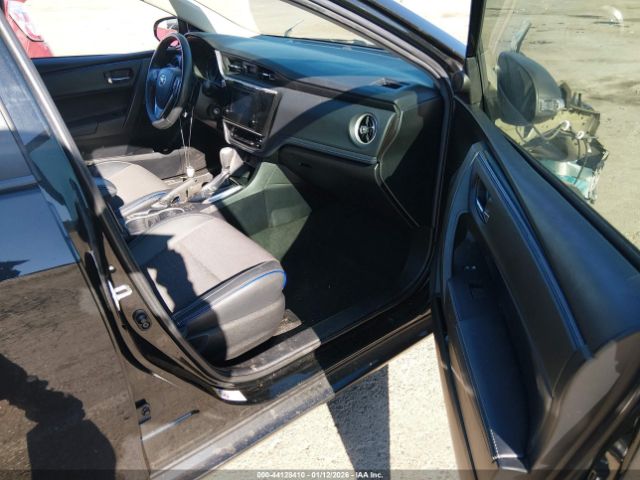 2019 TOYOTA COROLLA 2T1BURHE7KC144526 Photo 4