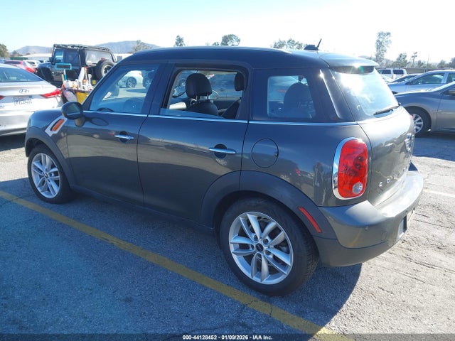 2013 MINI COOPER WMWZB3C51DWM09148 Photo 2