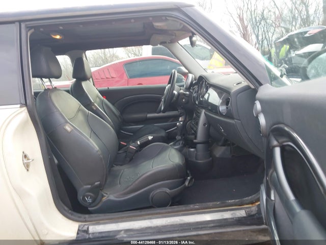 2004 MINI COOPER WMWRC33494TJ61382 Photo 4