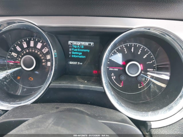 1ZVBP8CF3E5276828 Ford Mustang Gt Premium