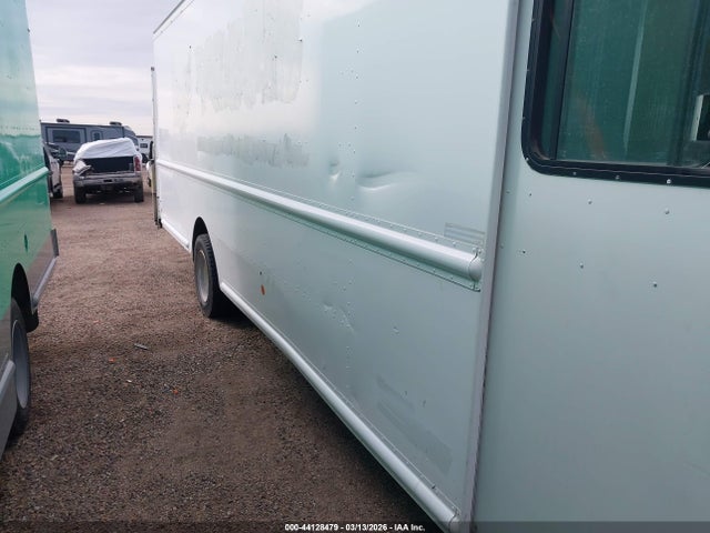 Продажа на аукционе авто 2016 Ford F-59 Commercial Stripped, vin: 1F66F5KY5G0A03840, номер лота: 44128479