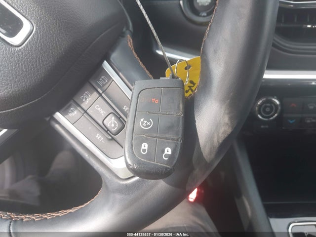 2022 JEEP COMPASS 3C4NJDCB6NT144489 Photo 10