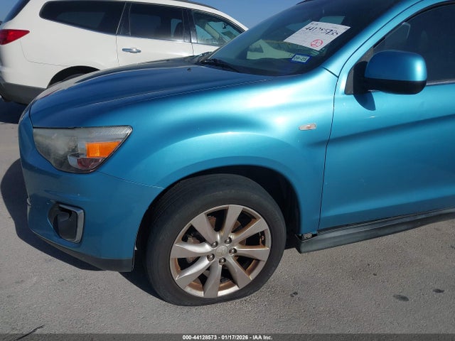 2014 MITSUBISHI OUTLANDER SPORT 4A4AP4AU5EE017033 Photo 5