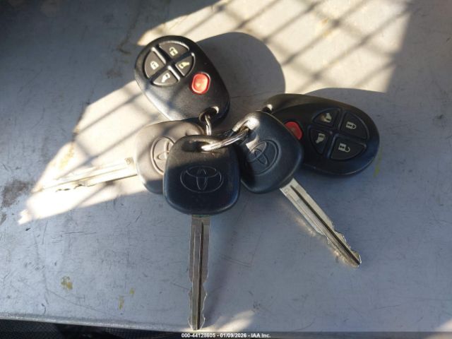 2011 TOYOTA SIENNA 5TDKK3DC7BS010369 Photo 10