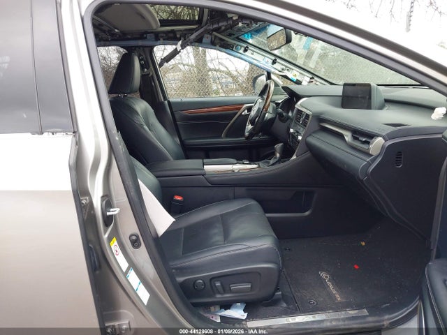 44128608 :رقم المزاد ، JTJDZKCA8K2018726 vin ، 2019 Lexus Rx 350l Premium مزاد بيع
